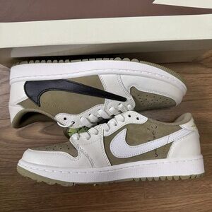 Jordan 1 Retro OG x Travis Scott Low Sneakers